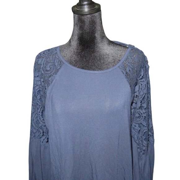 Michael Kors XL Navy Blue Cotton Pullover Top Lace Shoulders and flare sleeves - Picture 2 of 6